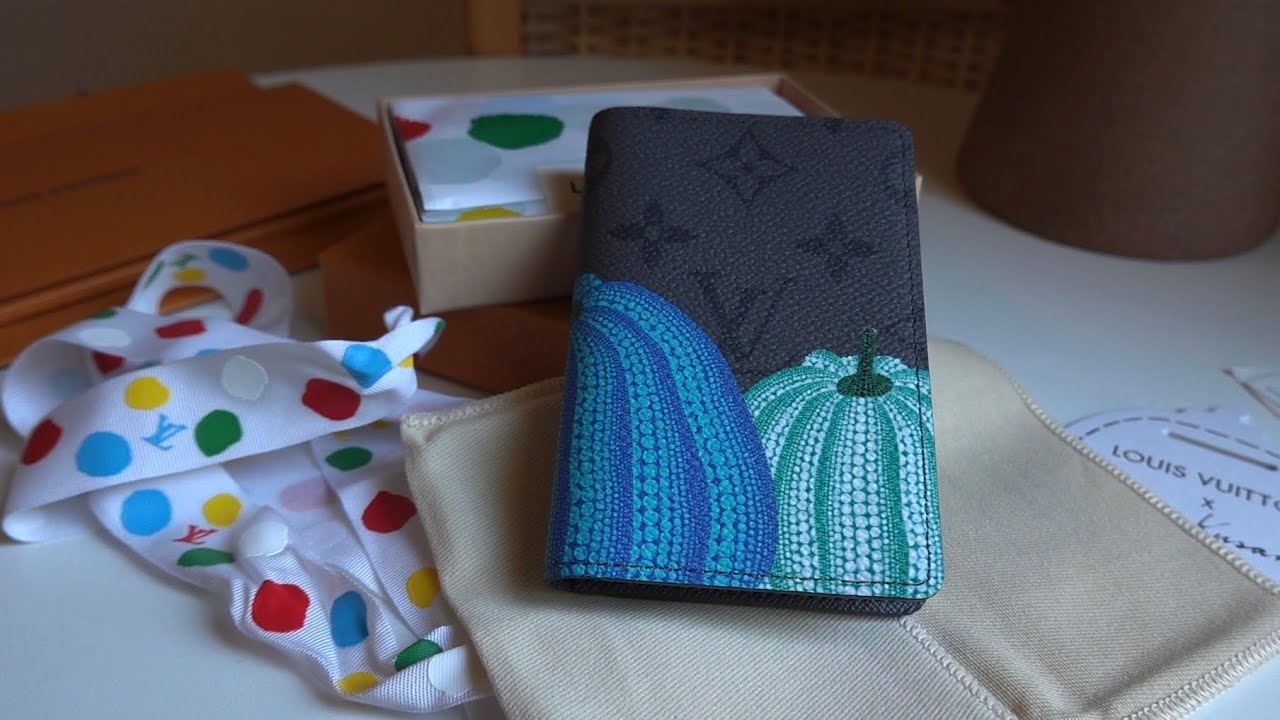 Unboxing Louis Vuitton x Yayoi Kusama Pocket Organizer 🎃🖤 - YouTube