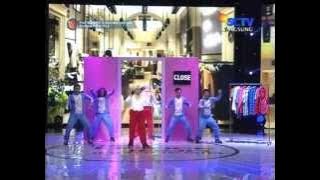 Ultramen Crew - Septian Dwi Cahyo