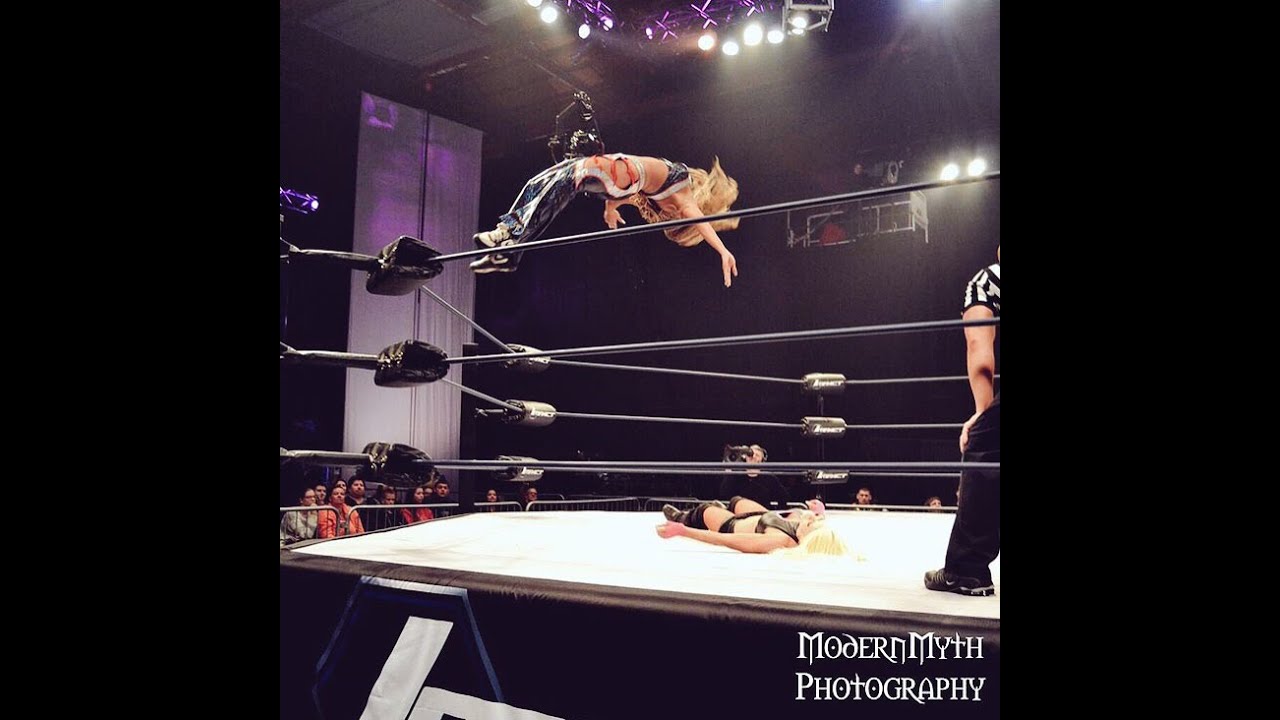 Thea Trinidad vs Angelina Love