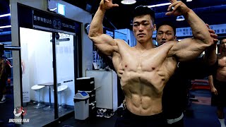 KOREAN IFBB CLASSIC PHYSIQUE PRO - KIM JEONGHYUN