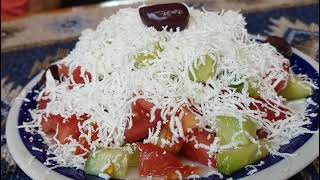 Makedonya'nın en meşhur salatası Şopska Resimi