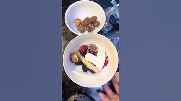 Gà Hầm Thuốc Bắc – Ngải Cứu: Món Bổ Dưỡng Đậm Đà, Cả Nhà Mê Tít Ngày Lạnh! #shorts