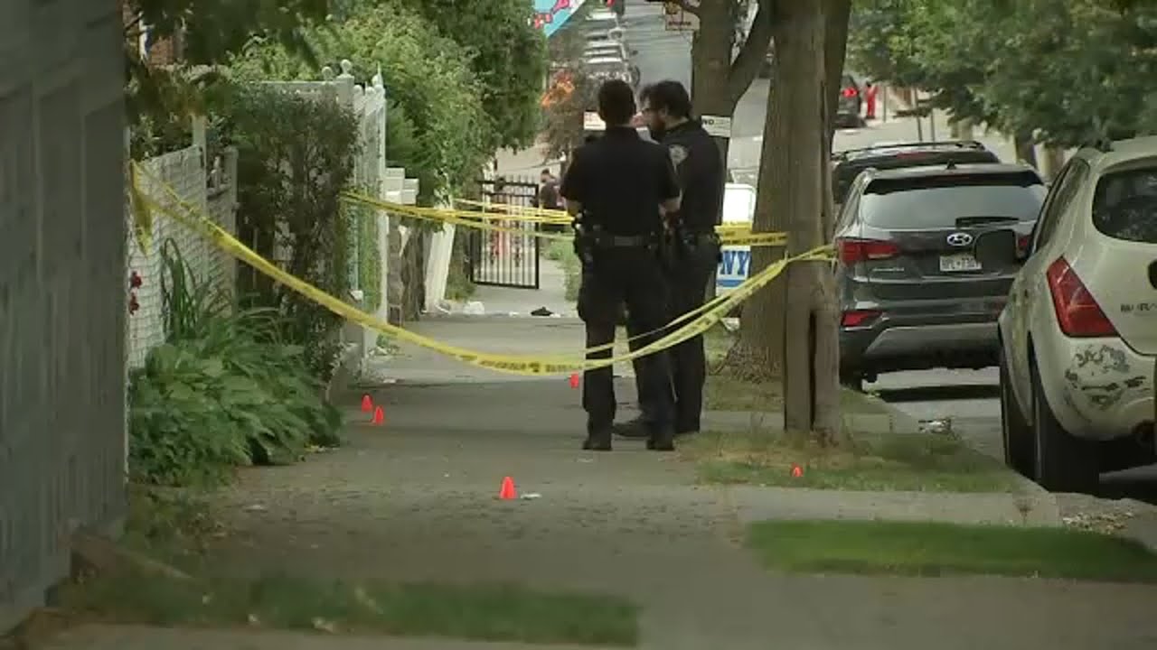 Teen killed in the Bronx - YouTube
