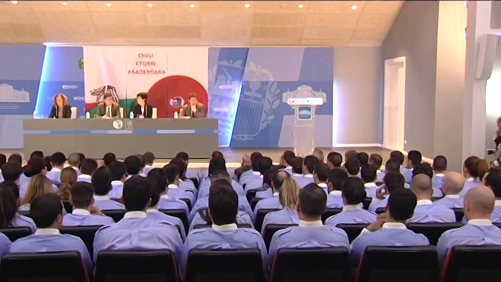 124 nuevos agentes ingresan en la Academia de Arkaute