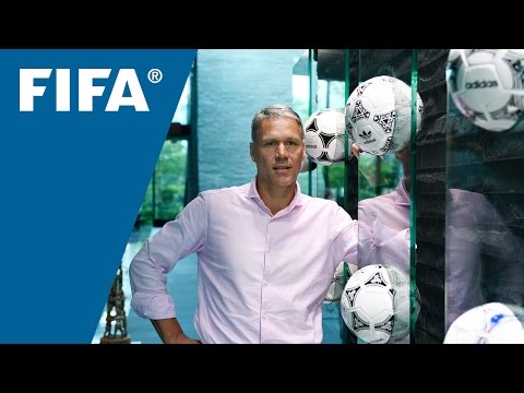 Video: EA Atceļ Marco Van Basten No FIFA 20 Pēc Tam, Kad Viņš Tiešraidē Izmantoja Nacistu Terminu 