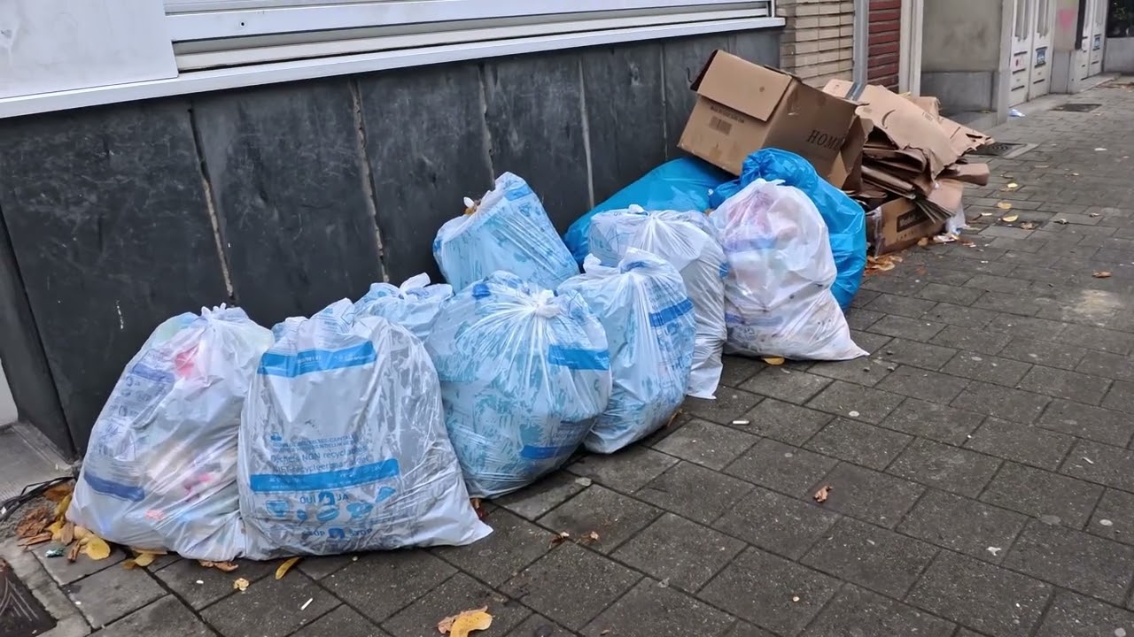 WELCOME to the streets of BRUSSELS, a jungle, garbage everywhere 🤬🤬🤬