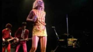 Video thumbnail of "Blondie Heart Of Glass Live"
