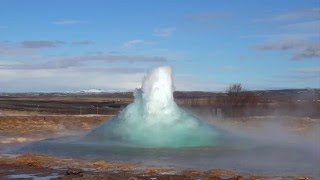 Geysir Explosion Super Slow Motion