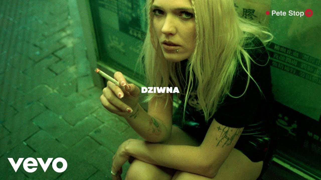 Daria Zawiałow - Dziwna (Official Audio) Daria Zawiałow - Dziwna (Official Audio)