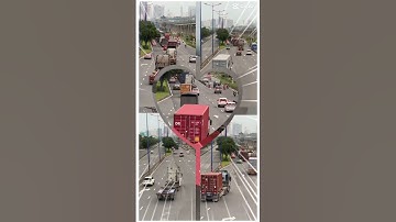 13 September 2025 xe containers đến và đi từ cảng cát lái để  vận chuyển hàng hóa xuất nhập khẩu