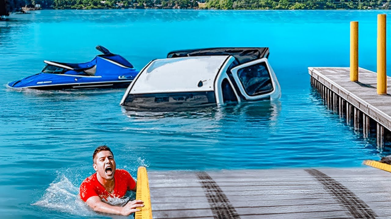 КАТАСТРОФА НА ЛОДОЧНОМ ПРИЧАЛЕ!