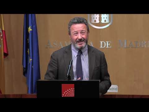 Rueda de prensa de Íñigo Henríquez de Luna tras la Junta de Portavoces.