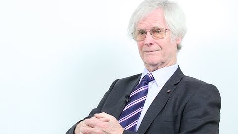 Кит Моффат - Гидродинамическая спиральность