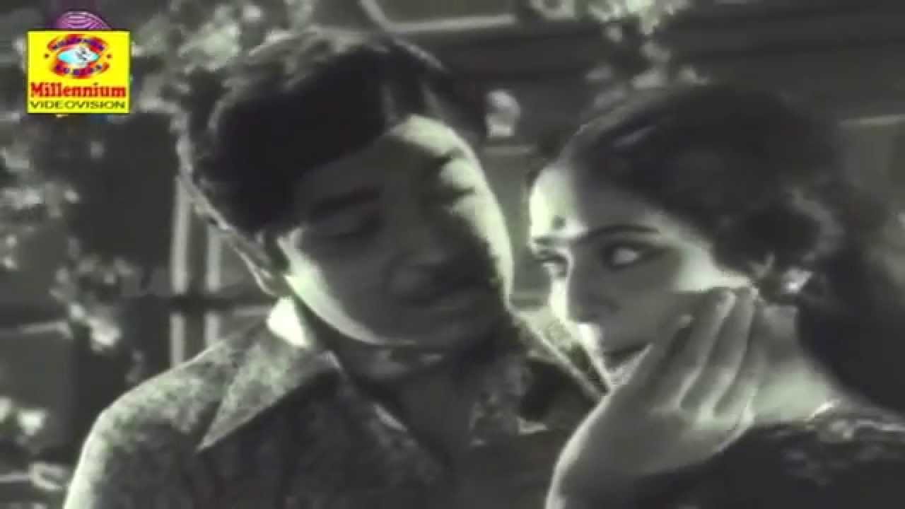 Mulla Malachoodivannu | Aayiram Jenmangal | Malayalam Black&White Movies.