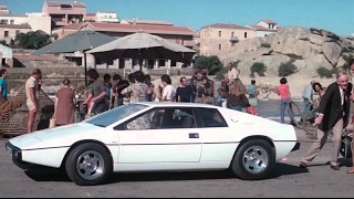 James Bond 007 - The Spy Who Loved Me - Lotus Esprit Car Chase image