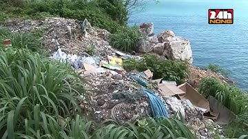 “NHỨC MẮT” CẢNH NGƯỜI DÂN CẢ MỘT XÃ VÔ TƯ ĐỔ RÁC XUỐNG BIỂN VÌ BẤT ĐẮC DĨ