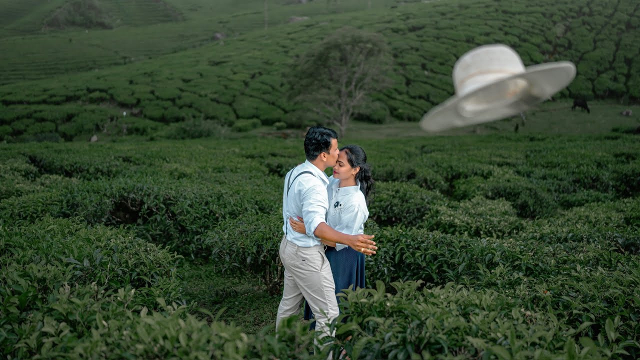 Kerala Pre Wedding || Chandu + Paru | Aleppey | Fort Kochi | Munnar