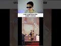 ESTA CHICA FUE A UNA GRADUACIÓN Y VIO QUE UN GATITO SE GRADUÓ COMO LICENCIADO
