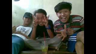 Download Lagu superman is dead aku anak indonesia. MP3 Download Lagu superman is dead aku anak indonesia. MP3