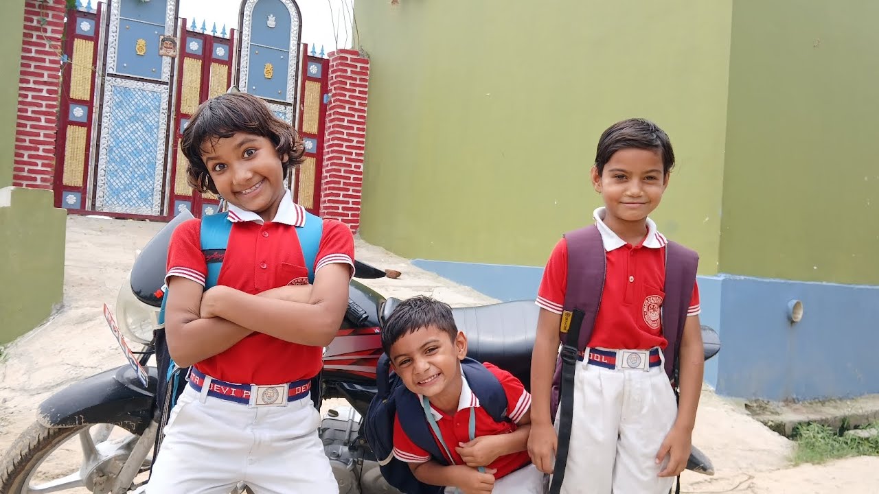 Chote candy ki school aa gaye 