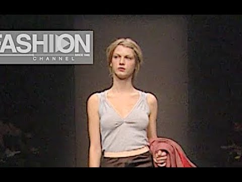 LOUIS VUITTON Fall 2000/2001 Paris - Fashion Channel 