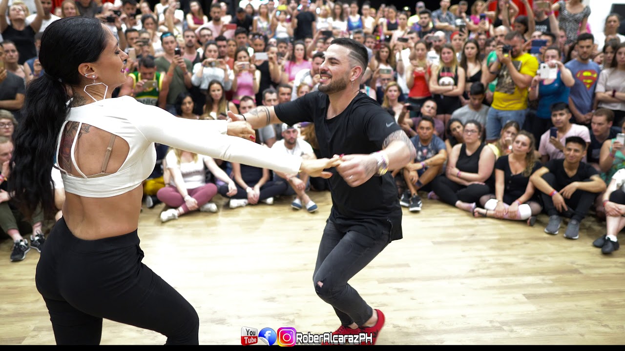 DANIEL Y DESIREE - demo clase Bachata Spain 2019