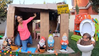My Boyfriend Kicked Me Out Of My House And Built A Cardboard House In The Backyard