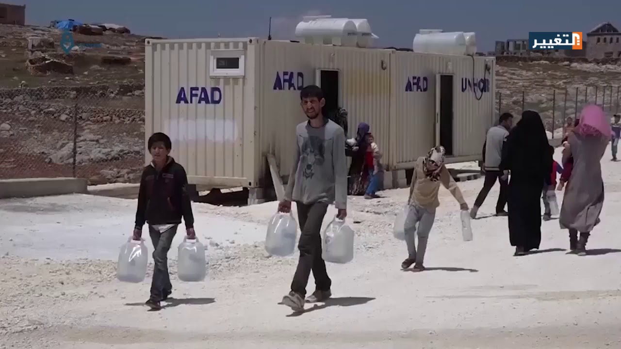 مهجرون يقطنون مخيمات غوطة الشمال السوري ويعانون ظروفا قاسية