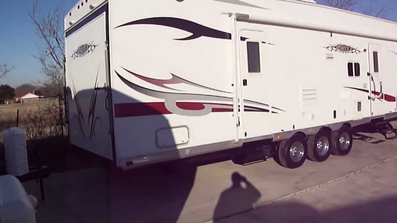 2007 Vortex Toy Hauler Fifth Wheel