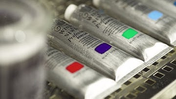 Colour stability of Professional Acrylics | Winsor & Newton