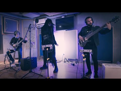 OU "歪歪地愛 yyds" - Live Performance