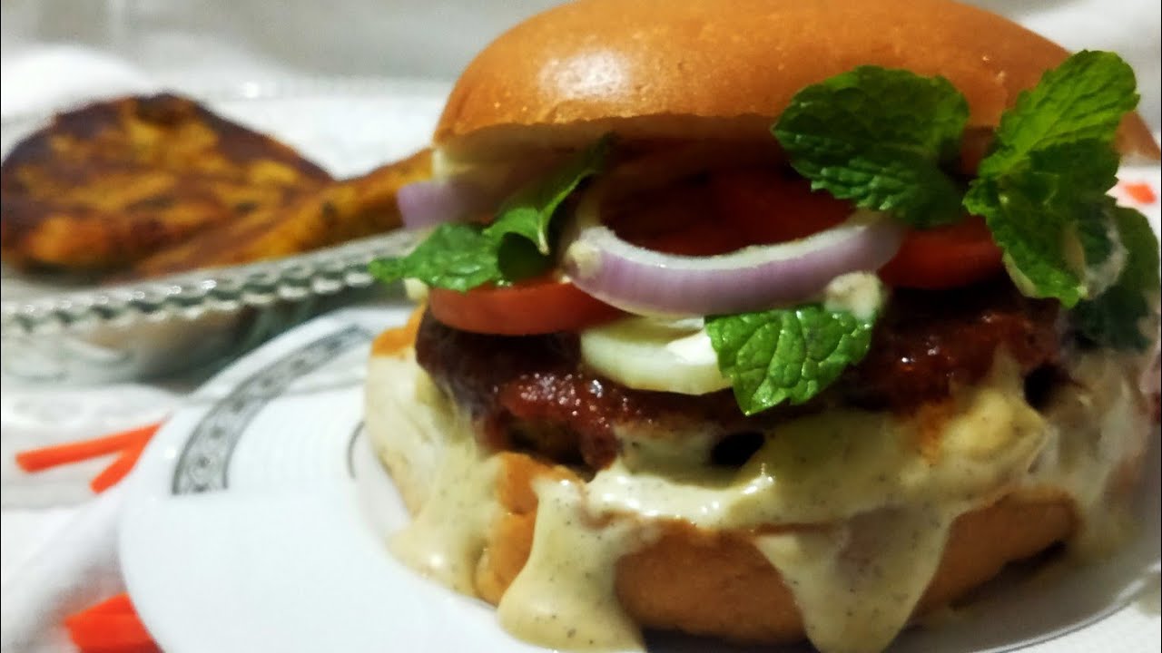 কাঁঠালের বার্গার Kacha Kathaler Burger Jackfruit Burger Patty