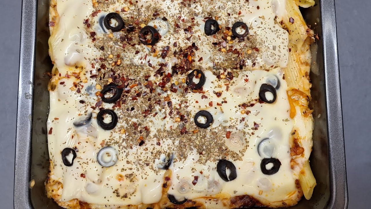 pizza huts chicken pizza pasta baked recipepasta baked in patila