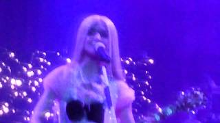 Poppy "Dreams" live in Chicago, IL 2/8/19