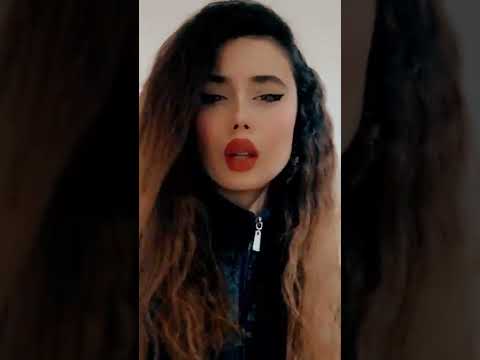 باتو رنگه دنیام چه قشنگه        