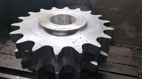 Sugar mill sprocket on cnc machine VMC