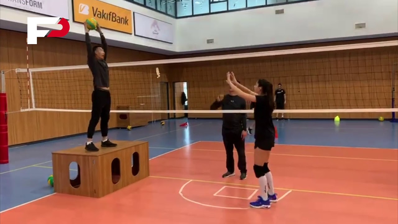 Allenamento Palleggiatori Pallavolo Femminile YouTube Allenamento Palleggiatori Pallavolo Femminile YouTube