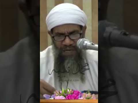 رجل باع قطعة أرض وأودع ثمنها في البنك ويأخذ من فوائد هذه النقود ليعيش منها