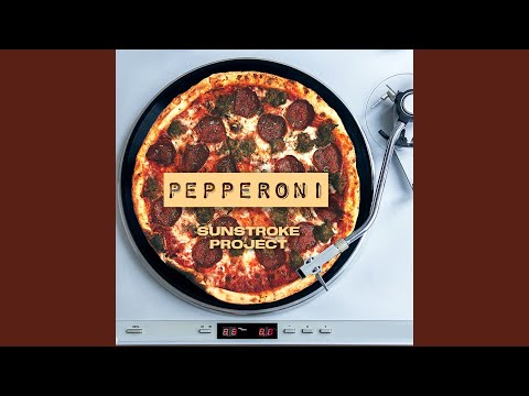 Video: Viss Par Pepperoni