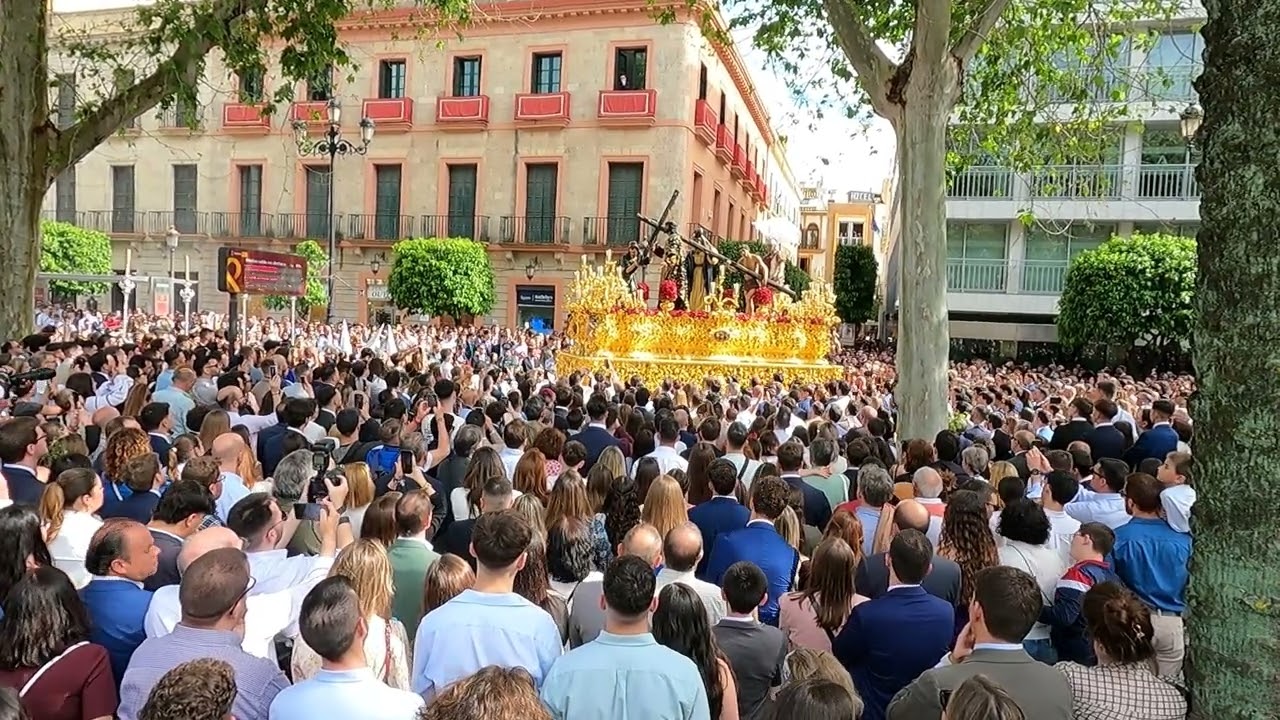 LA PAZ EN LA PLAZA NUEVA SEMANA SANTA SEVILLA 2025