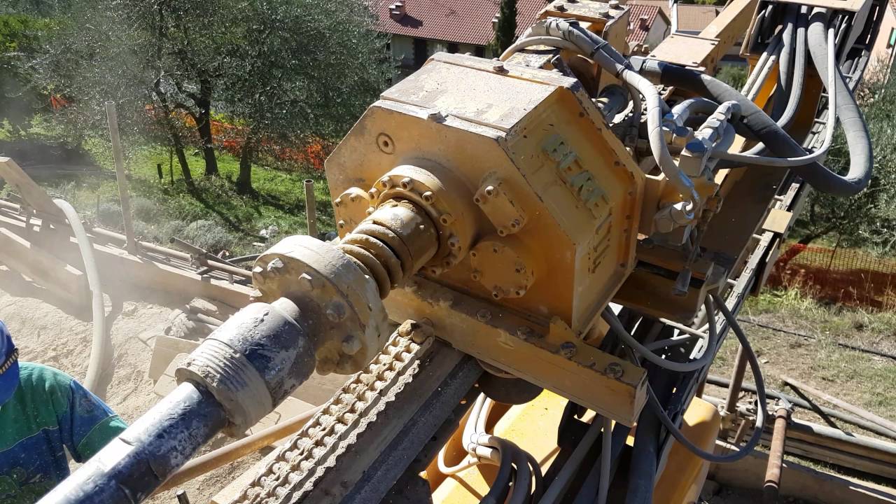 Martello fondo foro realizzazione tiranti