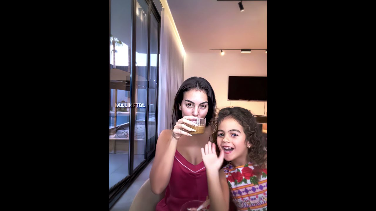Ronaldo Jr Is Funny On Live Stream 