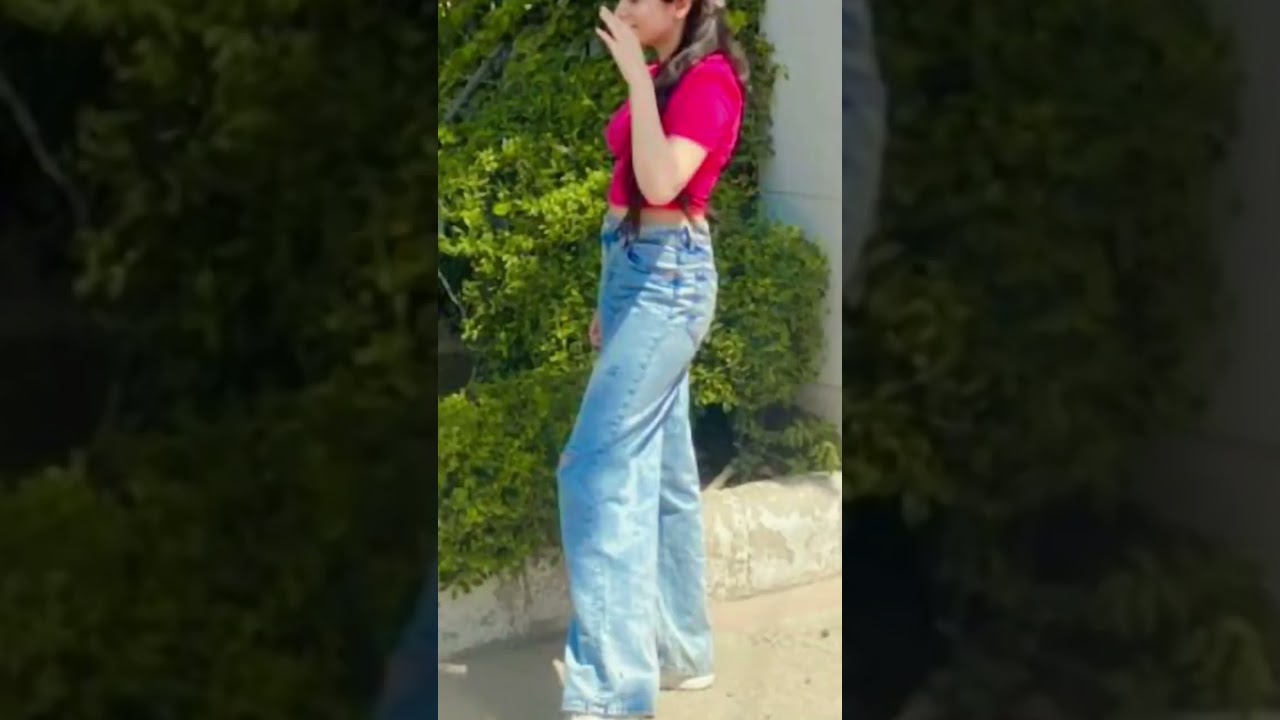 Ideas to pair with denim jeans. Urbanic ripped wide legs jeans review 