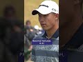 Collin Morikawa’s BACK-HANDED chip 👀