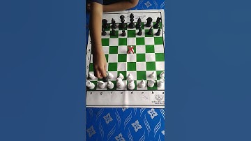 2-Move Checkmate Every Beginner Should Know  #chesstricks #chess #2MoveCheckmate #ChessForBeginners