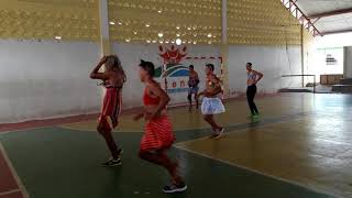 Pelada De Carnaval Homem Vestido De Mulher