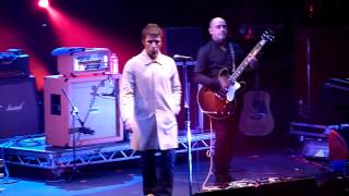 BEADY EYE + BONEHEAD  'COLUMBIA' @ ROYAL ALBERT HALL, LONDON 18.10.13 chords