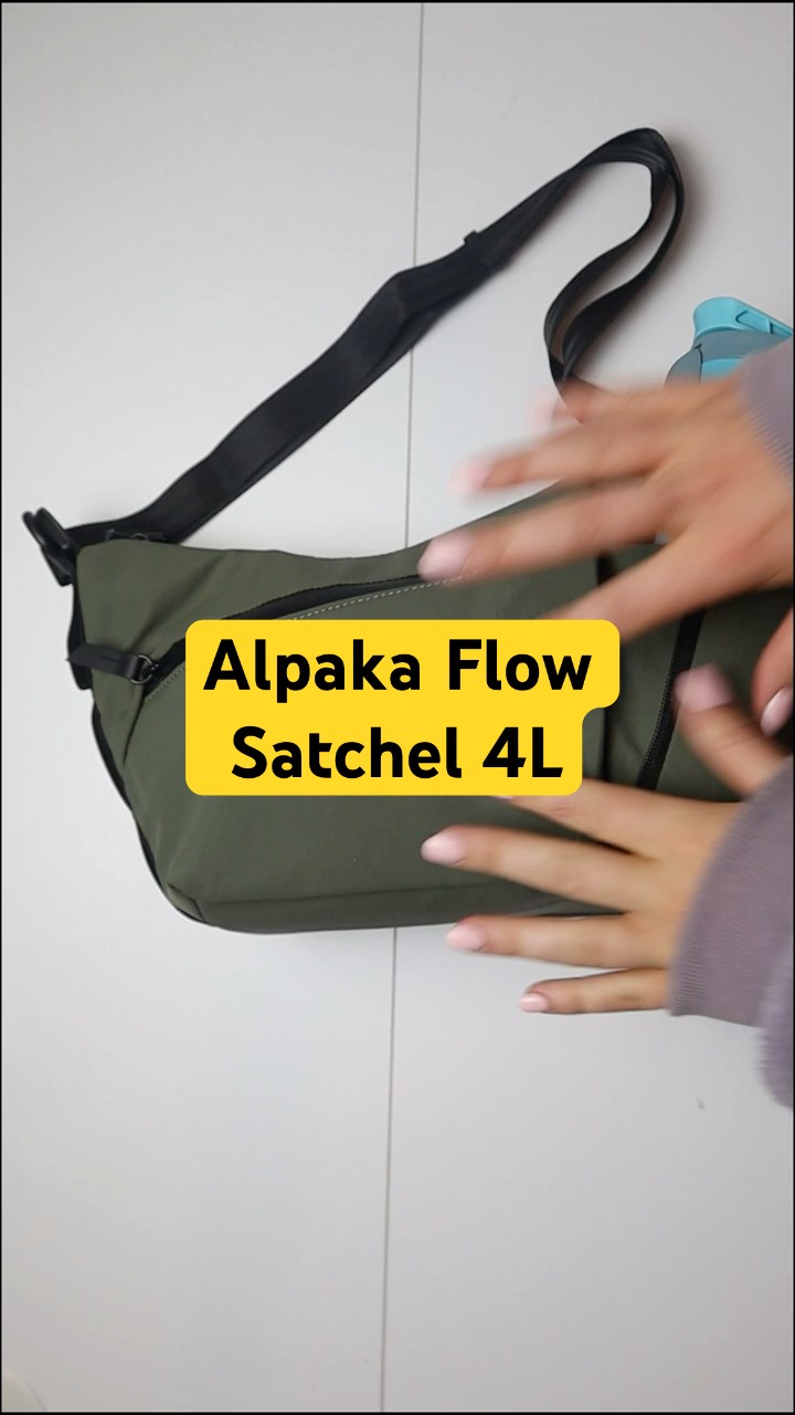 Alpaka Flow Satchel 4L (unpack with me) - YouTube