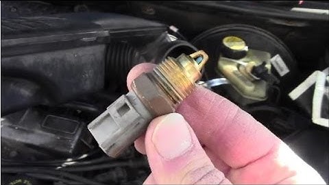 How to Remove Install Intake Air Temperature Sensor on Ford Contour