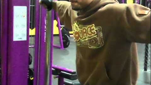 BEST EXERCISE TO BUILD MUSCULAR CHEST!!! @hodgetwins